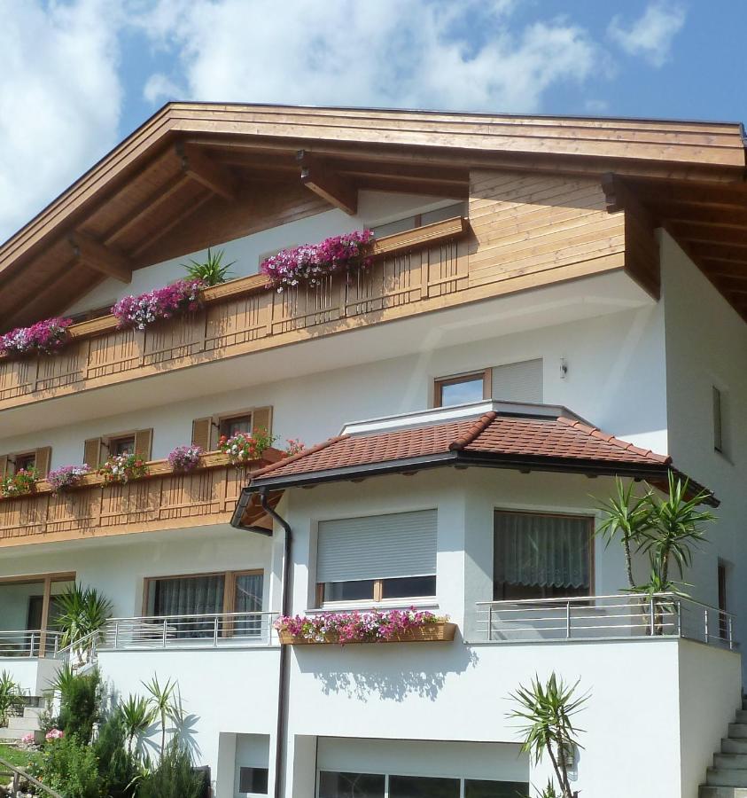 Pramstaller Apartments San Lorenzo di Sebato Exterior photo